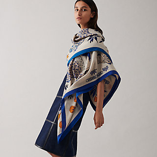裏表で使えます！Twill up Les Leopards Les Leopards shawl 140 | Hermès Malaysia